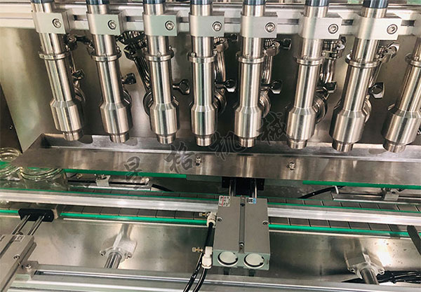 自動(dòng)化醬料灌裝生產(chǎn)線成套設(shè)備操作工序(圖2)