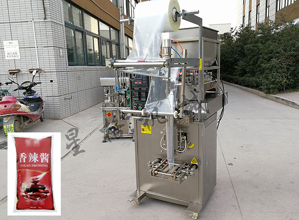 辣椒醬包裝機加工生產(chǎn)線安裝技巧(圖1)